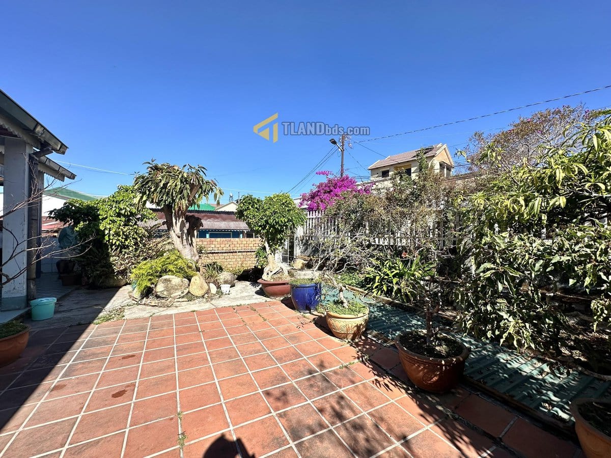 BÁN CĂN NHÀ NHỎ XINH CÓ SÂN VƯỜN ĐƯỜNG NGUYỄN DU, PHƯỜNG 9, ĐÀ LẠT