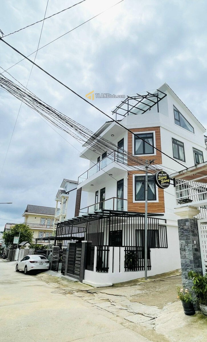 BÁN NHÀ ĐẸP ĐƯỜNG NGUYỄN CÔNG TRỨ, PHƯỜNG 8, ĐÀ LẠT