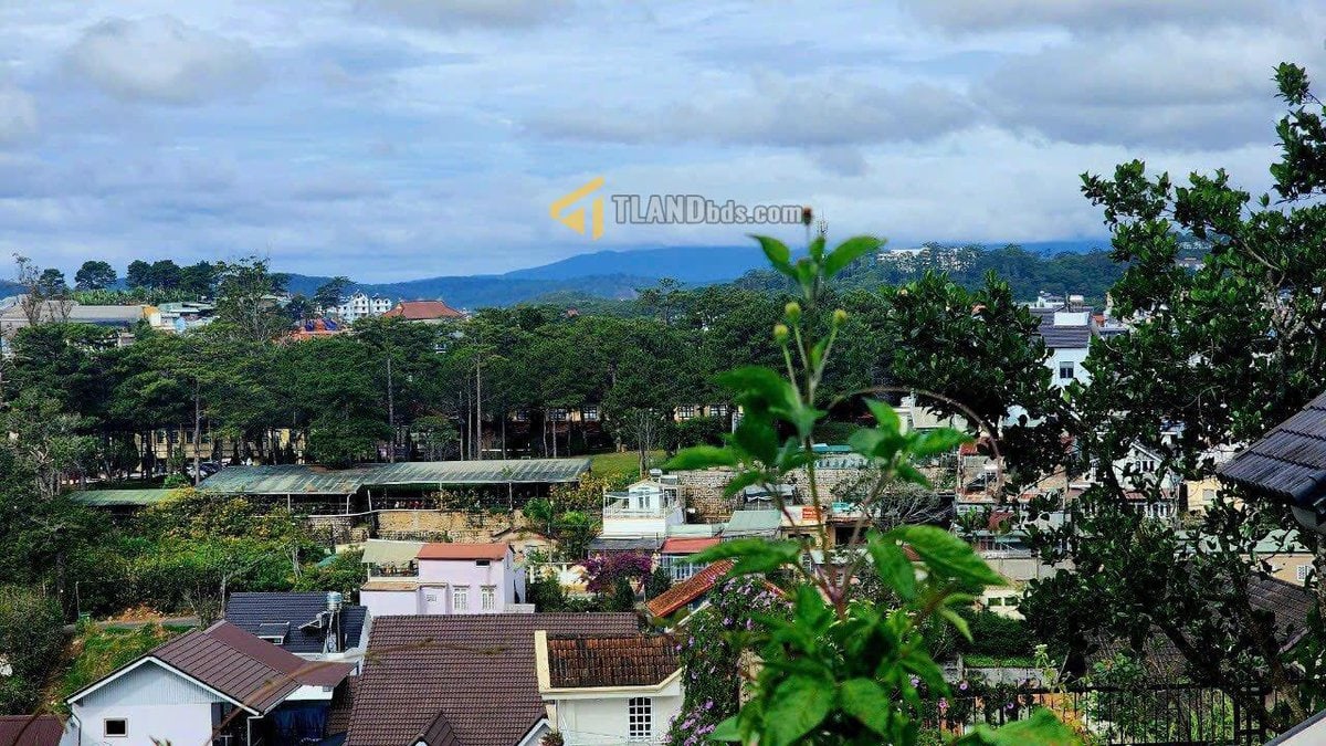 BÁN VILLA SÂN VƯỜN CỰC XINH ĐƯỜNG LÝ NAM ĐẾ, PHƯỜNG 8, ĐÀ LẠT