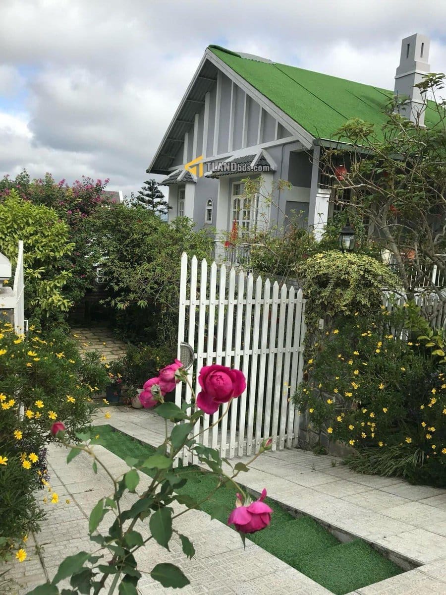 BÁN VILLA SÂN VƯỜN CỰC XINH ĐƯỜNG LÝ NAM ĐẾ, PHƯỜNG 8, ĐÀ LẠT